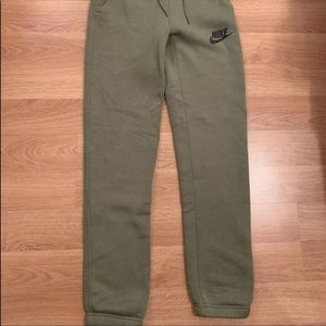 Nike joggers